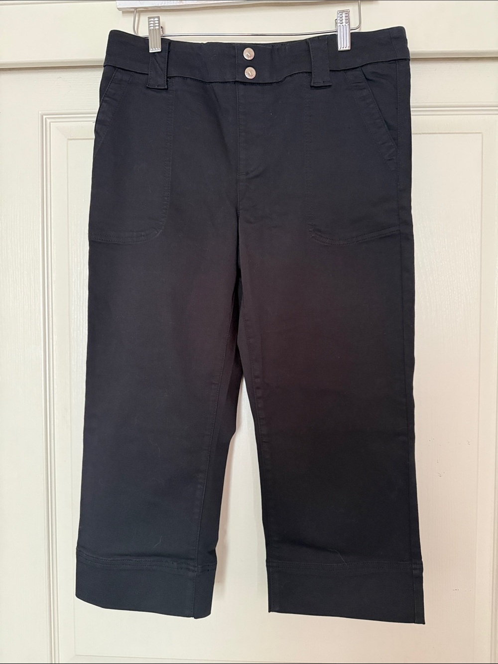 Rekucci Capri Pants